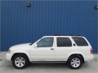 2003 Nissan PATHFINDER LE