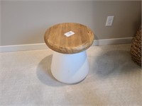 SIDE TABLE