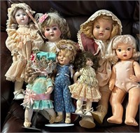 J - LOT OF COLLECTIBLE DOLLS (L88)