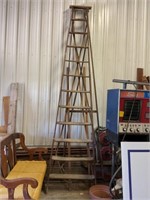 12ft Wooden Ladder