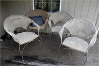 (4) PATIO CHAIRS AND FOUR WHEEL DOLLY