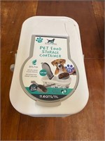 READ-Pet Food Container