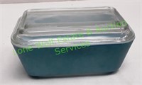 Pyrex Refrigerator Dish With Glass Lid