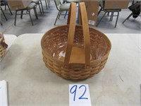 2010 Large Round Basket