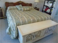 Joern's Brothers King Size Bed w/Comforter Set