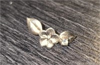 Individual 10K Gold Earring w/ Small Diamond