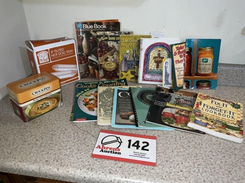 Cookbooks, recipe box, hotdog trays