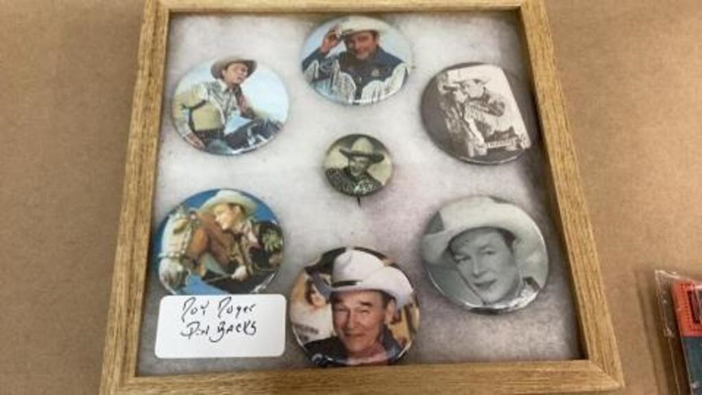 Roy, Rogers, pin backs. Display case, included