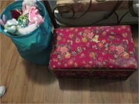 SMALL TRUNK 29"X17"X14" AND HAMPER OF TOYS AND
