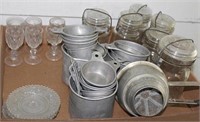 flat lot assorted- (6) glass lid jars, aluminum
