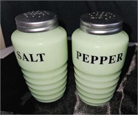 jadiete salt & pepper set