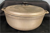 Imusa Dutch Oven