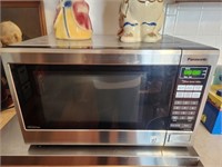 Panasonic Microwave Oven