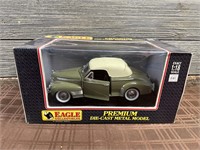Eagle Collectibles 1/18 1941 Chevrolet Deluxe