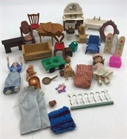 Dollhouse Lot Furniture Figures Accessories