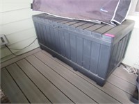 Keter Deck Storage Lidded Chest
