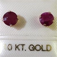 $500 10K  Ruby(1.7ct) Earrings