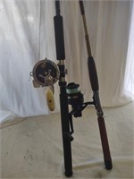 (2) Fishing Poles w/Reels