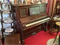 Vtg Dominion Bowmanville Ont piano