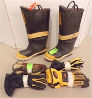 FIREMAN'S BOOTS & (4) PAIR OF GLOVES