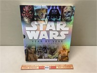 2012 STAR WARS HARD COVER BOOK WITH CASE