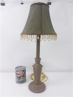 Lampe de table en composite