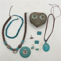Lot of Turquoise Beaded Jewelry w/ Heart Box