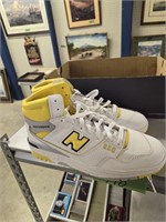 New balance sneakers size 11 brand new