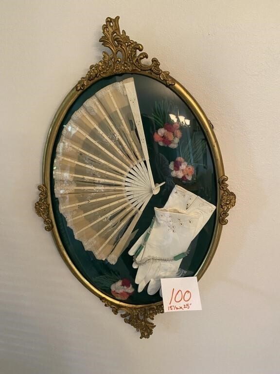 VINTAGE OVAL CONVEX GLASS FRAME W/ CONTENTS