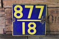 Enamel 877-18 Loco Number