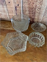 4 Pc Vintage Glass Bowls/Dishes