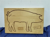 Wood Cutting board, carved pig "Arnold"