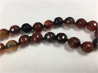 Faceted agate bead necklace, 62"        (a 7)