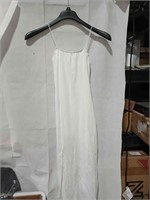 (U) Plain White Dress