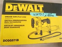 DEWALT 20V MAX Lithium Ion Tool Only Grease Gun