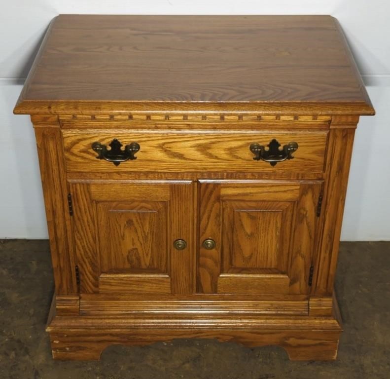 (F) Pennsylvania House Chippendale Style Oak 1