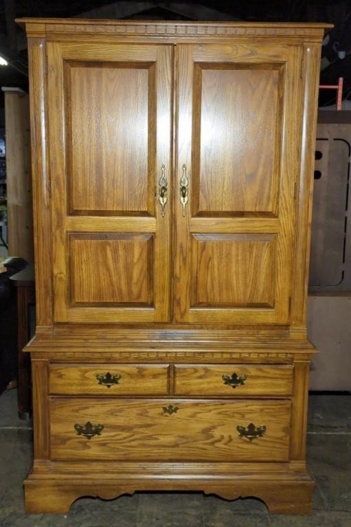 (F) Pennsylvania House Chippendale Style Oak