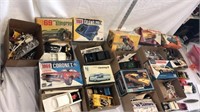 Lot of Vintage Model Cars & Parts