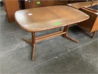 Oval Table *No Leaf* 59 x 29 x 38