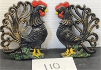 Vintage cast iron rooster decor