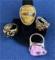 (4) Costume Jewelry rings
