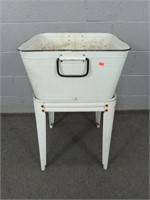 Metal Wash Basin Type Planter On Stand