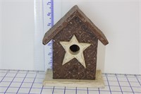 SMALL DECORATIVE BIRDHOUSE