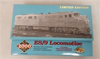 Proto 2000 series E8/9 locomotive train model