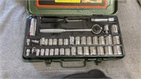 40 piece 1/4" & 3/8” drive sae & metric set