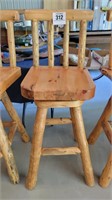 Beautiful log stool 30" to seat x 20" base x....