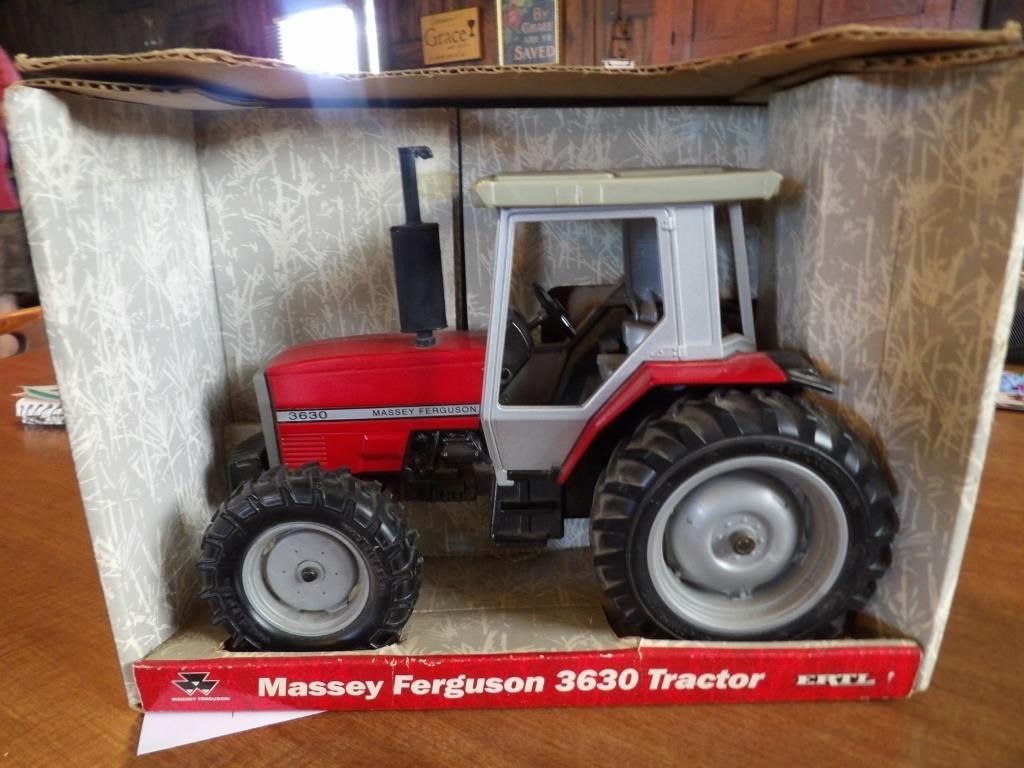 Massey Ferguson 3630 model tractor