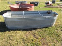 Freeland 328 gal. Galvanized Water Tank