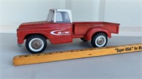 Tru-Scale red metal pick-up truck