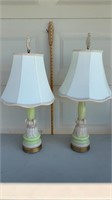 Pair of vintage Aladdin lamps w/ finials
